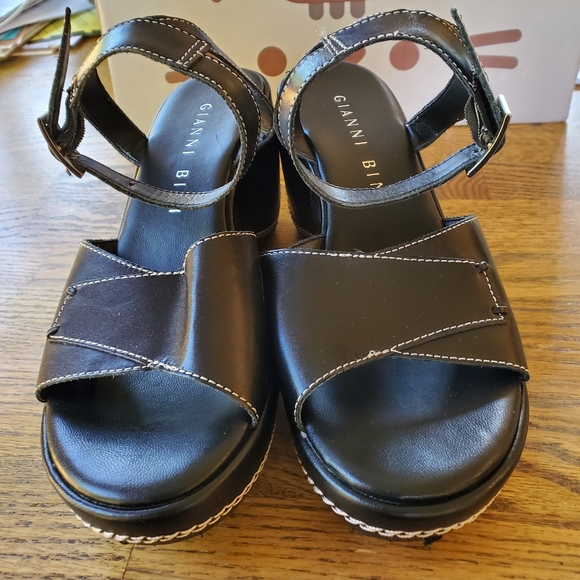 Gianni Bini Black Wedge Sandals - Picture 1 of 14
